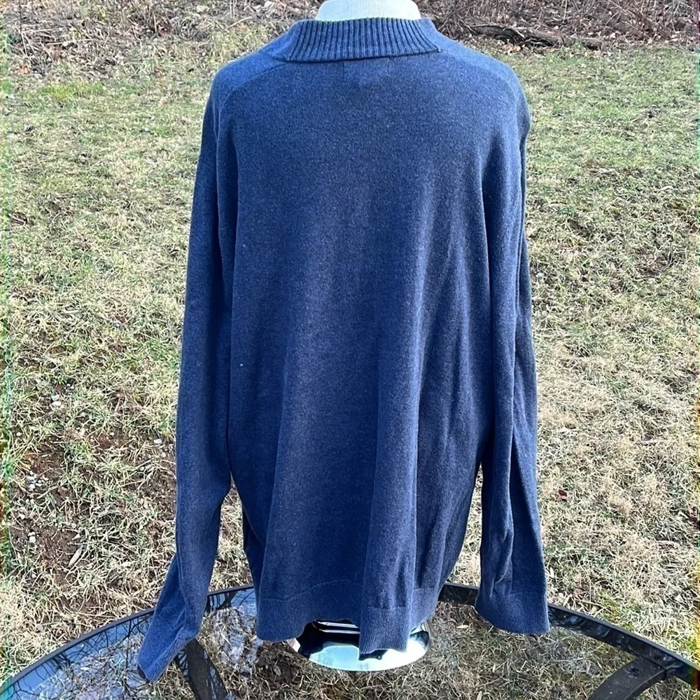 Banana Republic long sleeve sweater, Mens size XXL, blue